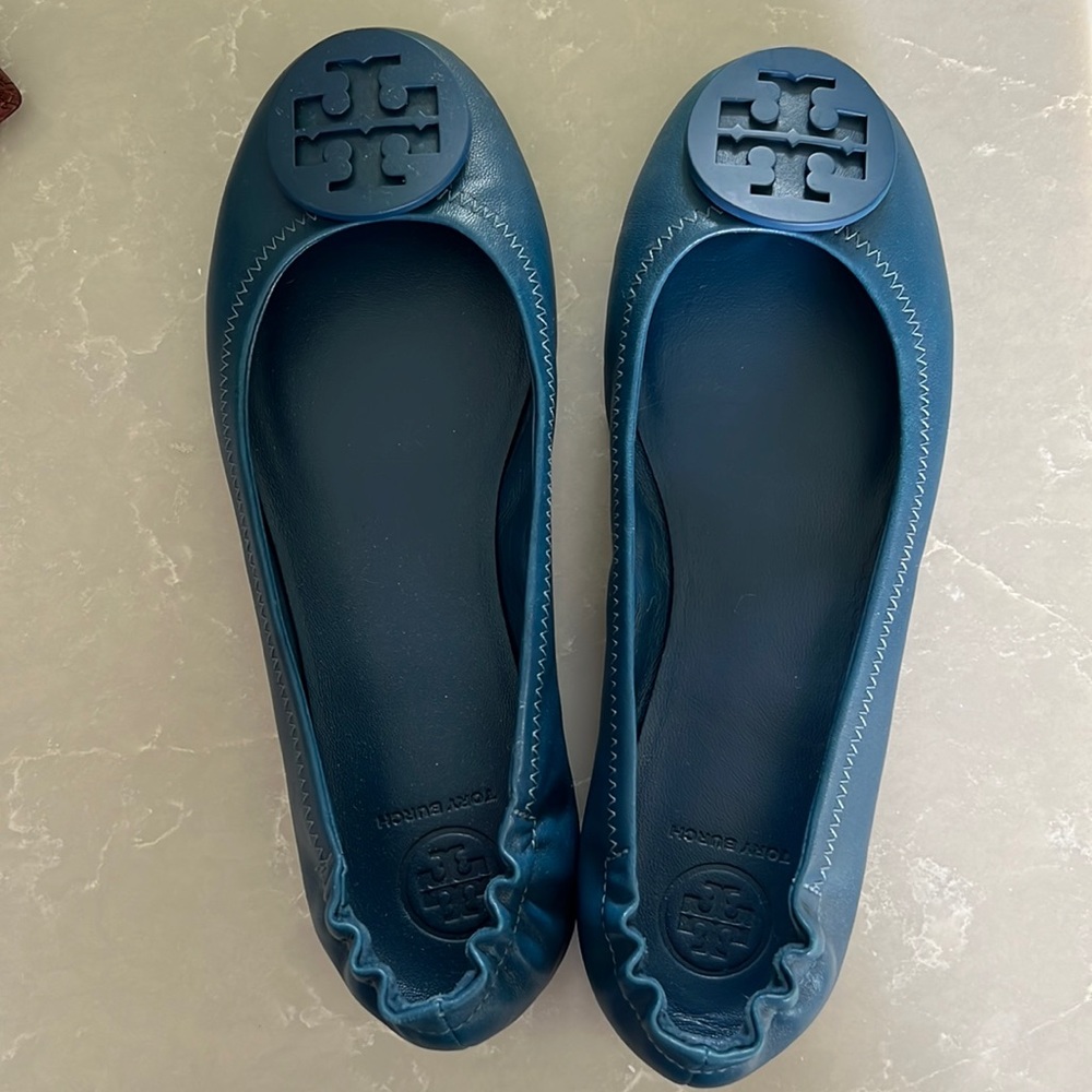 Tory Burch flats blue